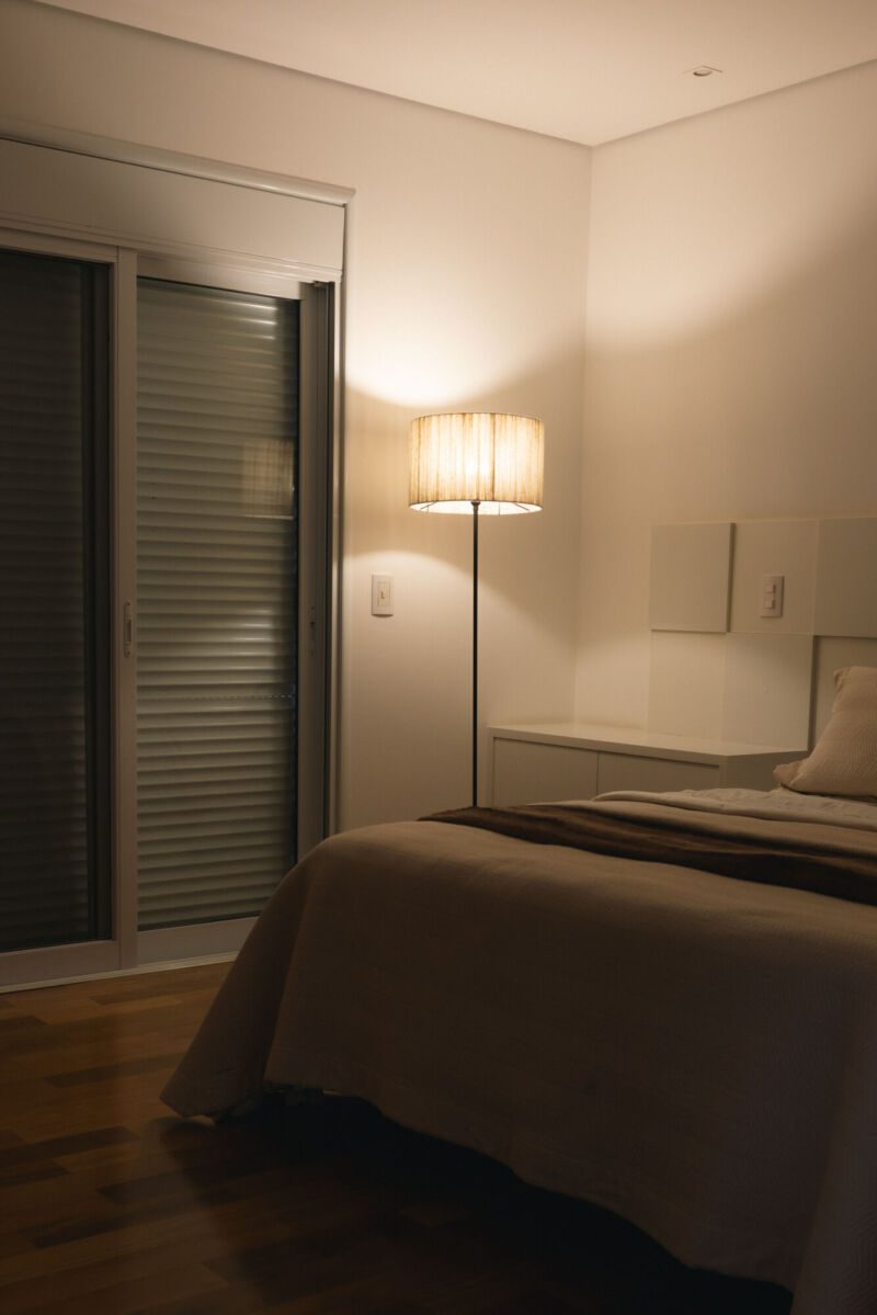 Luminária de Piso Fio a Fio - Imagem 8
